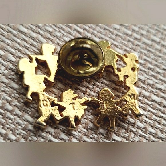 2 pc Vintage Lot Crystal Post Earrings Gold Children Dancing Brooch Pin ML40 - Picture 6 of 7